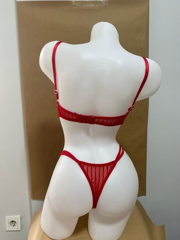 Kırmızı Simli Minimalist Sütyen ve Külot Takımı - Görsel 4