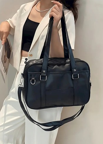 Siyah çanta
