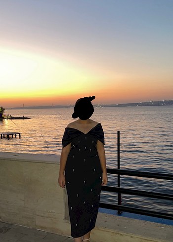 İnci detaylı lacivert abiye