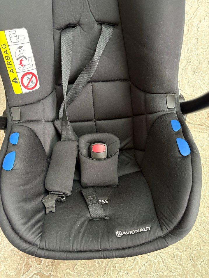 Avionaut Siyah Bebek Oto Koltuğu ve Ana Kucağı - Görsel 5
