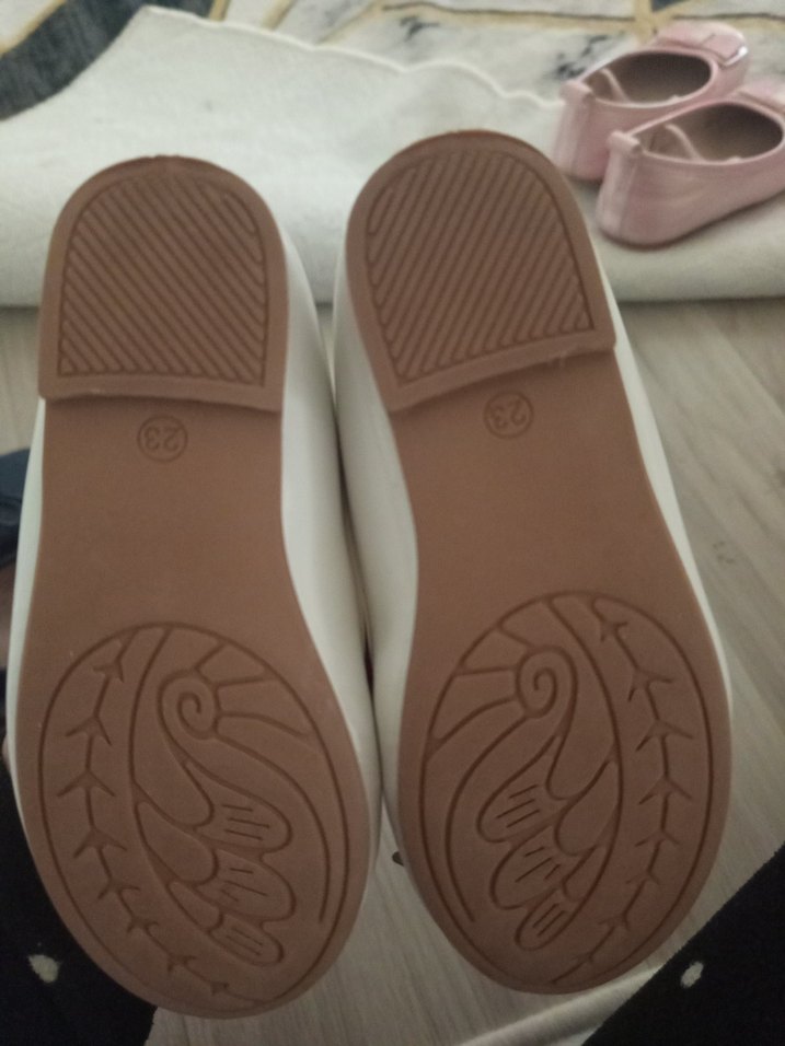 Kız Çocuk Beyaz Fiyonklu Babet Ayakkabı - Görsel 3