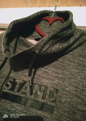 l Beden LCW Erkek Yüksek Yakalı Sweatshirt
