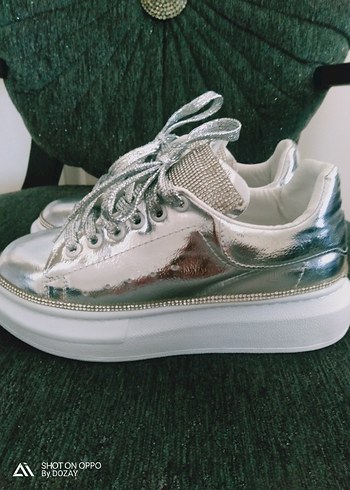 36 Beden Sıfır Gri Parlak Kadın sneaker