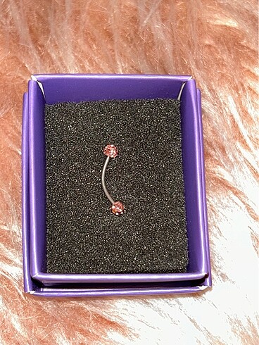 Beden Çelik Helix Piercing