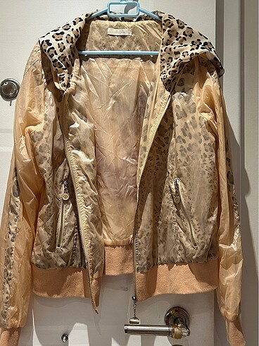 Diğer Fashion Leopar Detaylı Ceket