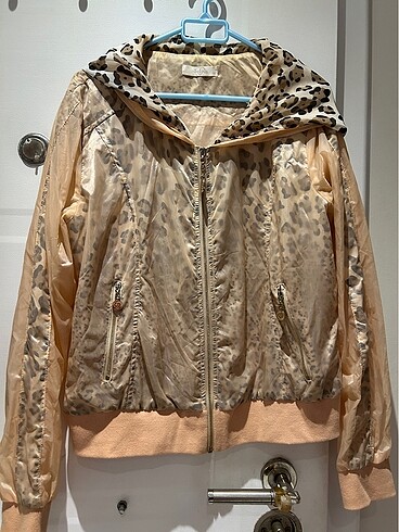 m Beden camel Renk Fashion Leopar Detaylı Ceket