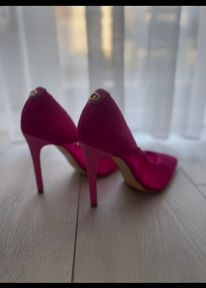 Guess Fuşya Topuklu Ayakkabı Stiletto — görsel 2/6