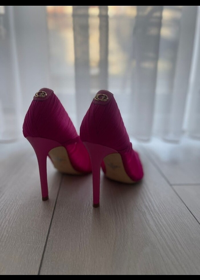 Guess Fuşya Topuklu Ayakkabı Stiletto — görsel 3/6