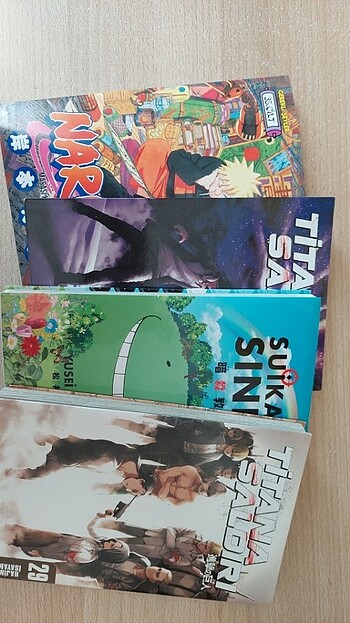 Attack on titan 29 ve 30.cilt naruto 35 