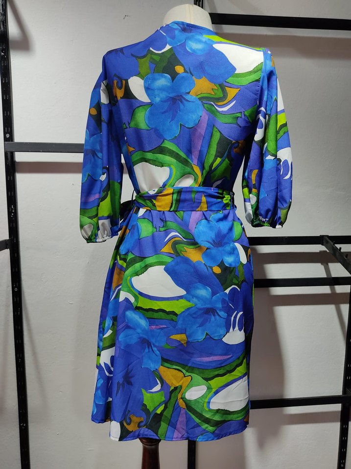 Kadın Renkli Bağlamalı Elbise - Görsel 2