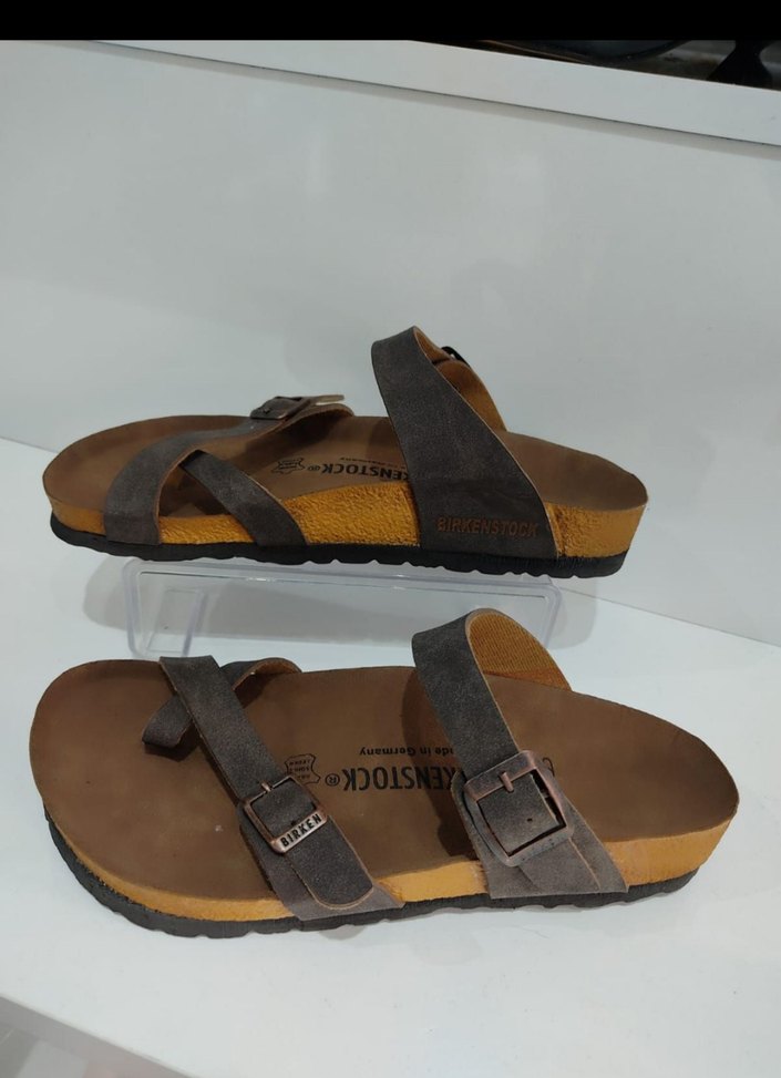 Birkenstock Çapraz Parmak Arası Terlik - Görsel 4