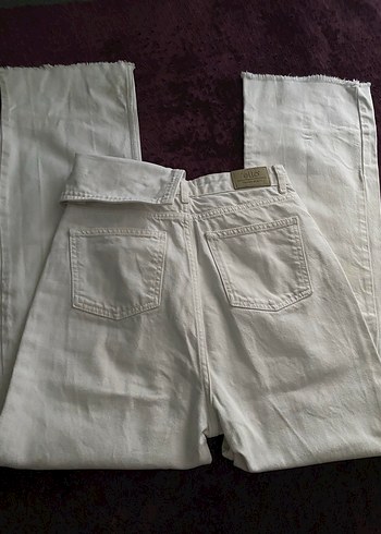 Markasız Ürün Düğmeli Beyaz i Kot Pantolon