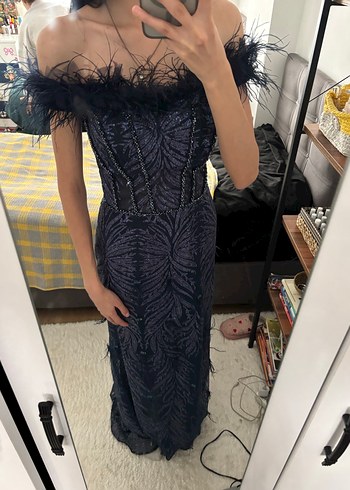 Koyu Lacivert Tüylü Straplez Uzun Elbise - Görsel 6