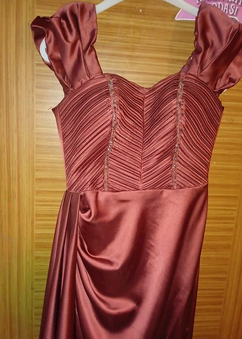 Somon Renk Drapeli Uzun Abiye Elbise - Görsel 6