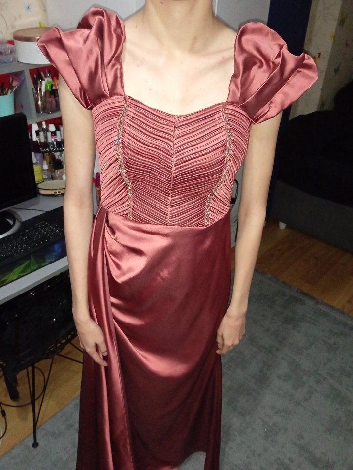 Somon Renk Drapeli Uzun Abiye Elbise - Görsel 2