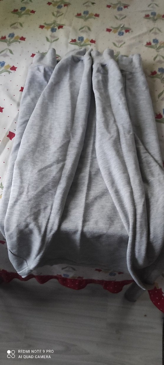 gri swet giyim - Görsel 5