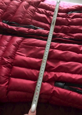 Bordo erkek ve kadın giyebilir şişme mont kapsonlu - Görsel 4