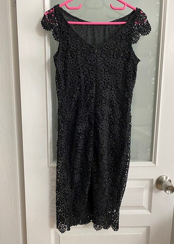 siyah dantelli abiye elbise - Görsel 3