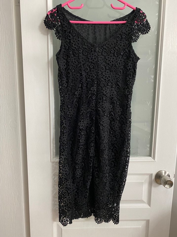 siyah dantelli abiye elbise - Görsel 3
