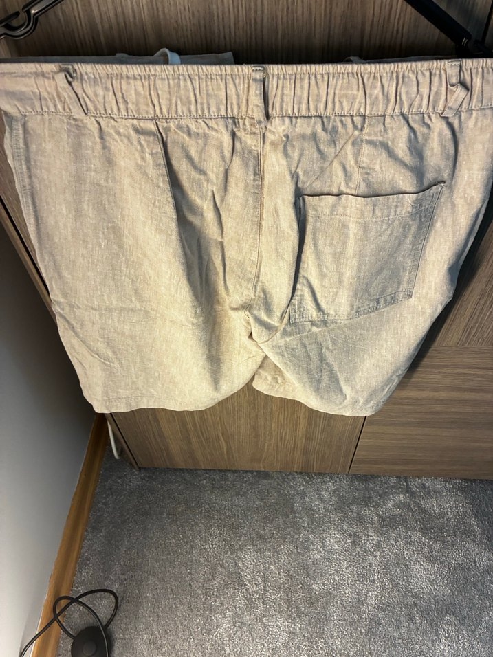 Düğmeli Keten Erkek Şort Bej - Görsel 2