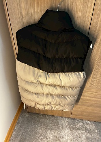 Nike Gri Siyah Kısa Yelek - Görsel 2