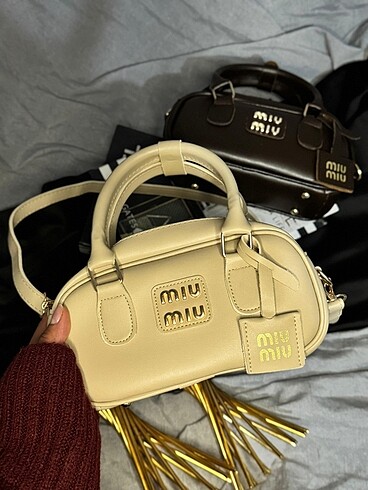  Beden çeşitli Renk MIU MIU