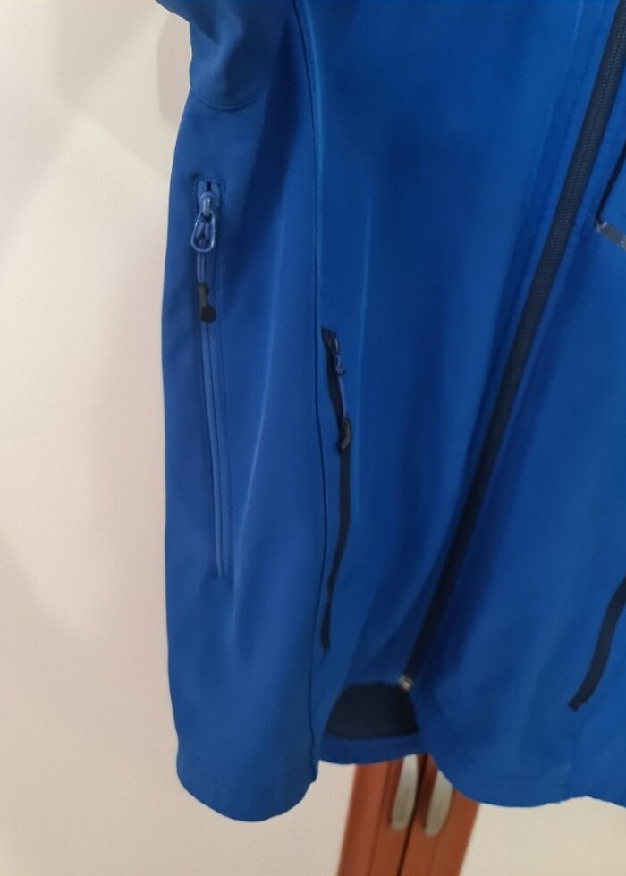 Decathlon Quechua Yağmurluk Mont  - Görsel 3