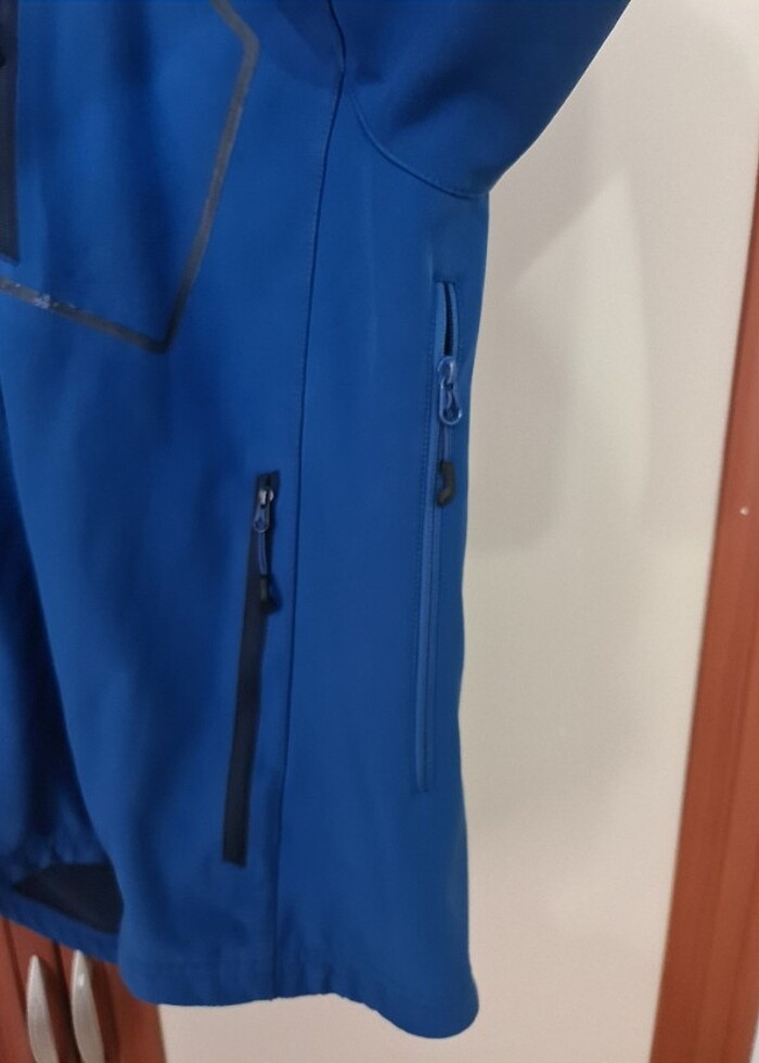 Decathlon Quechua Yağmurluk Mont  - Görsel 4