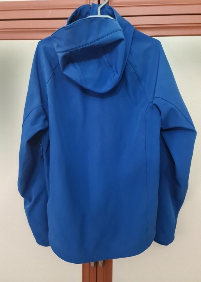 Decathlon Quechua Yağmurluk Mont  - Görsel 2