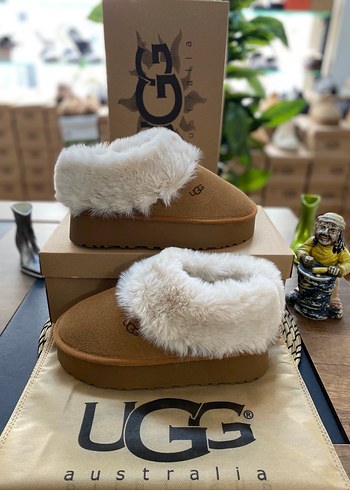 Kürklü Ugg Kadın Bot