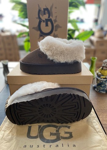 UGG Tazzelle Kürklü Kadın Bot - Görsel 2