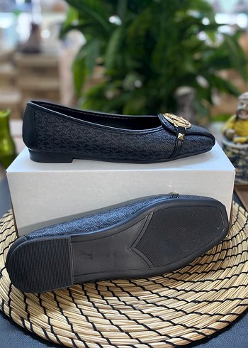 M.Kors Klasik Siyah,Tokalı Desenli Kadın Babet - Görsel 2