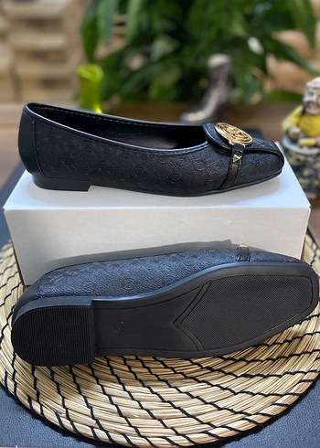 Vakko Siyah Desenli Tokalı Kadın Babet - Görsel 2