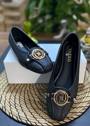 Vakko Siyah Desenli Tokalı Kadın Babet - Görsel 3