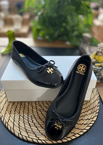 Tory Burch Siyah Tokalı Kadın Babet - Görsel 3