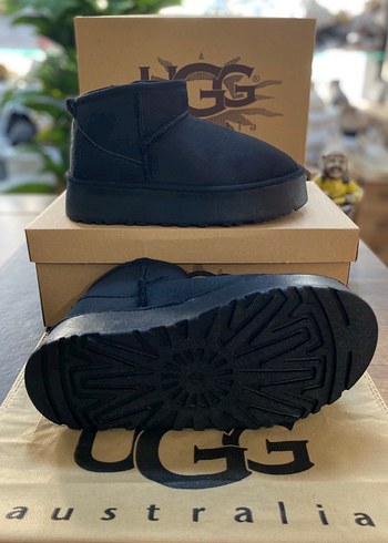 Ugg Siyah Mini Ugg Kadın Bot
