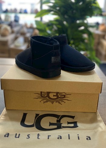 Ugg Siyah Ultra Mini UGG Kadın Bot