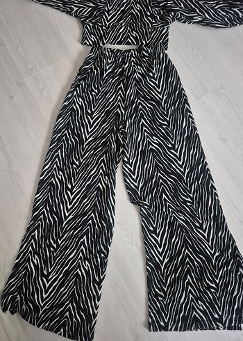 Zebra Desenli takım - Görsel 2