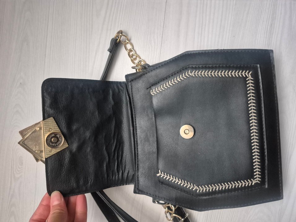 Siyah Deri Kadın Çanta - Görsel 4