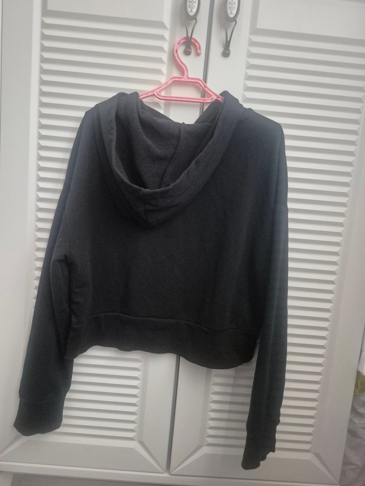 Siyah Kapüşonlu Kadın Sweatshirt - Görsel 4