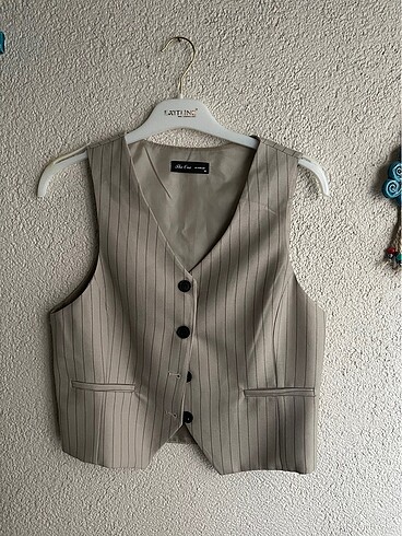 ÇİZGİLİ YELEK PANTOLON TAKIM