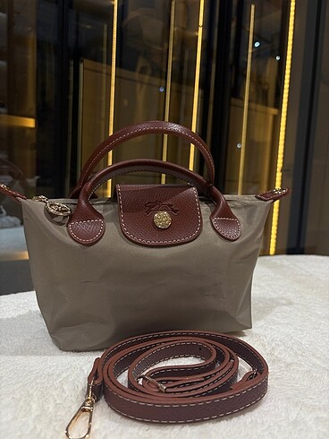 Longchamp