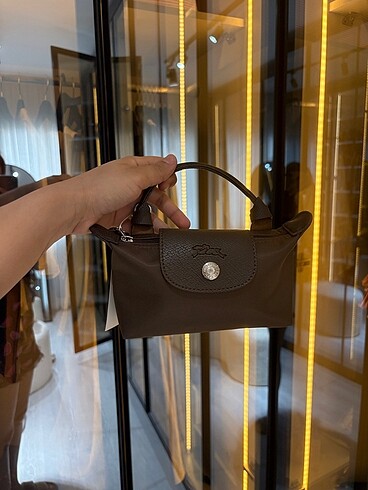 Longchamp