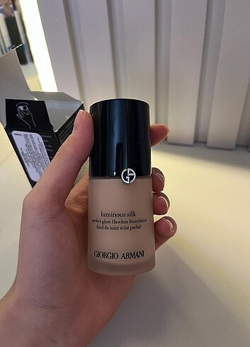 Beden Giorgio Armani