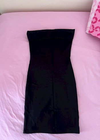 Bershka Siyah straplez mini elbise