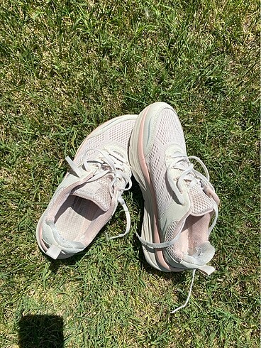 Kadın Spor Ayakkabı ( Skechers)