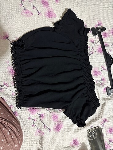 Siyah crop