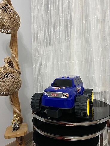 Abnturk model dev tekerlekli 46 cm arazi aracaı 4X4 oyuncak
