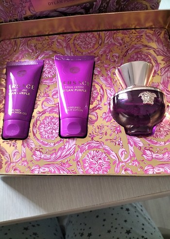 Versace Versace Dylan Purple Kadın Parfüm Seti