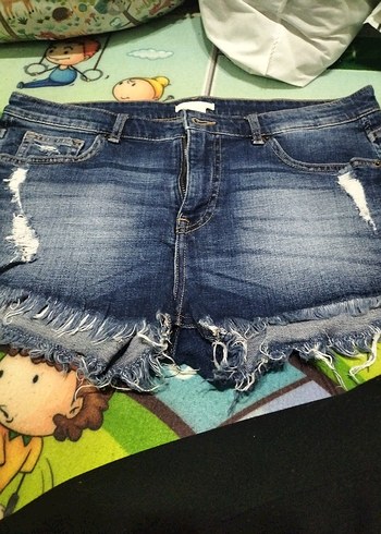 Kadın Mavi Düğmeli Mini Jean Şort - Görsel 2